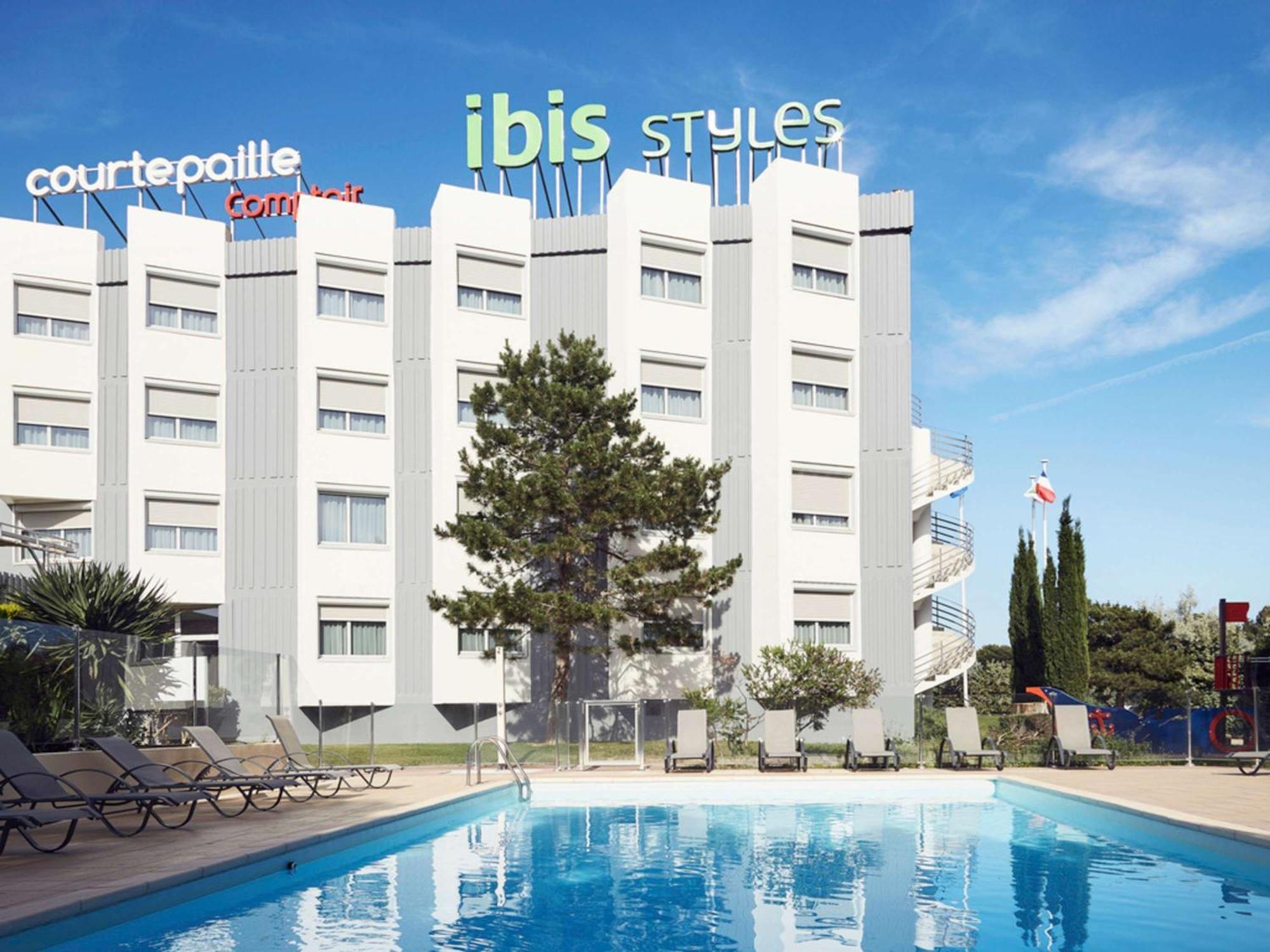 Ibis Styles Toulon La Seyne Sur Mer Exterior photo