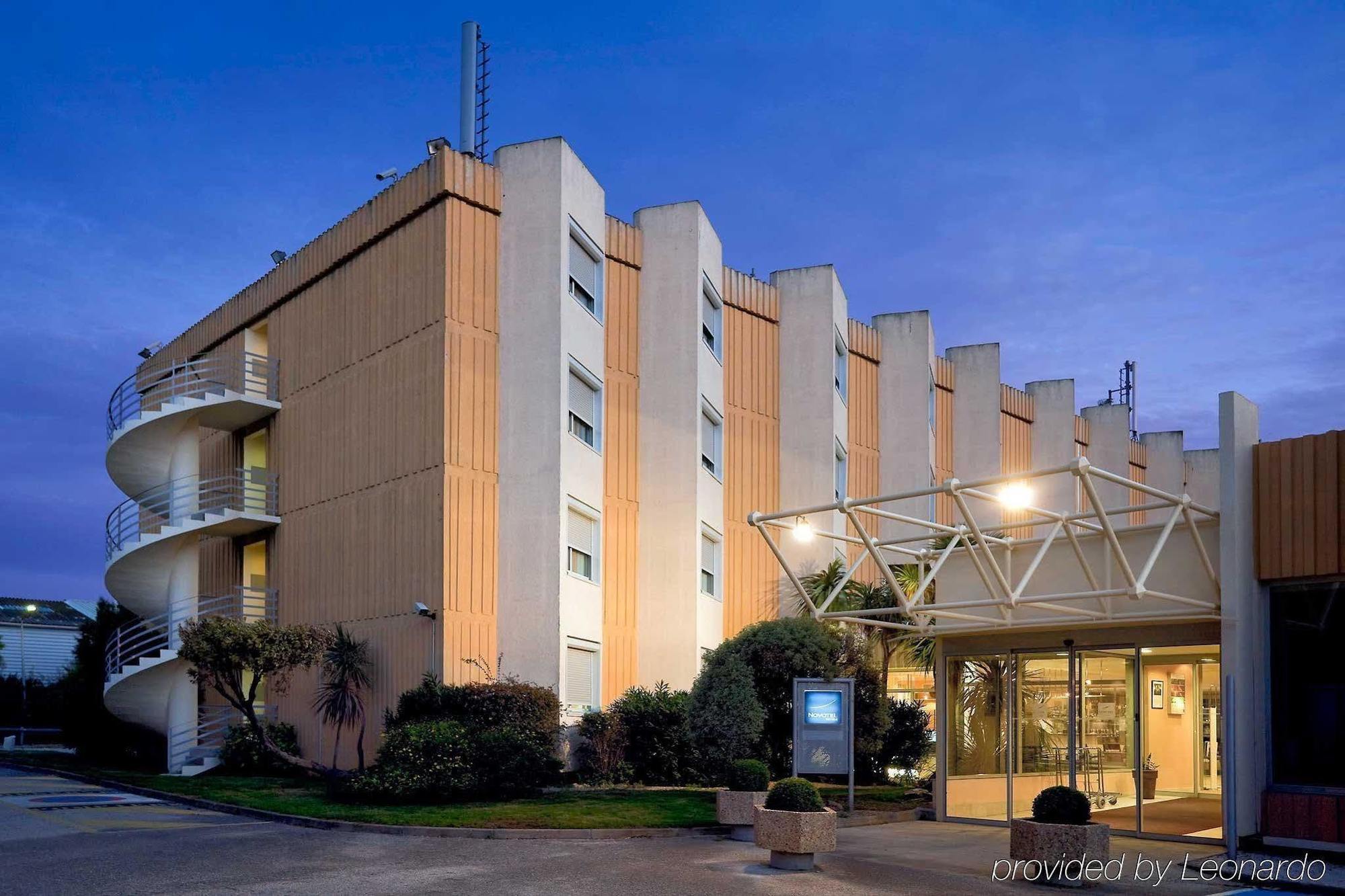 Ibis Styles Toulon La Seyne Sur Mer Exterior photo
